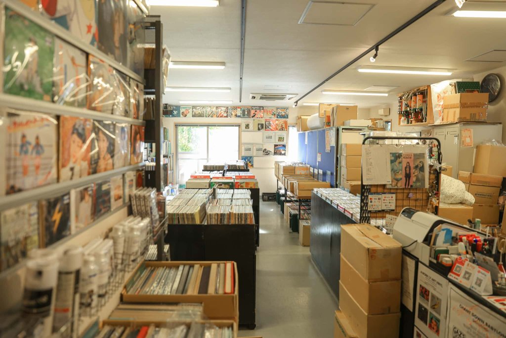 グレイテストヒッツ2階フロアセール